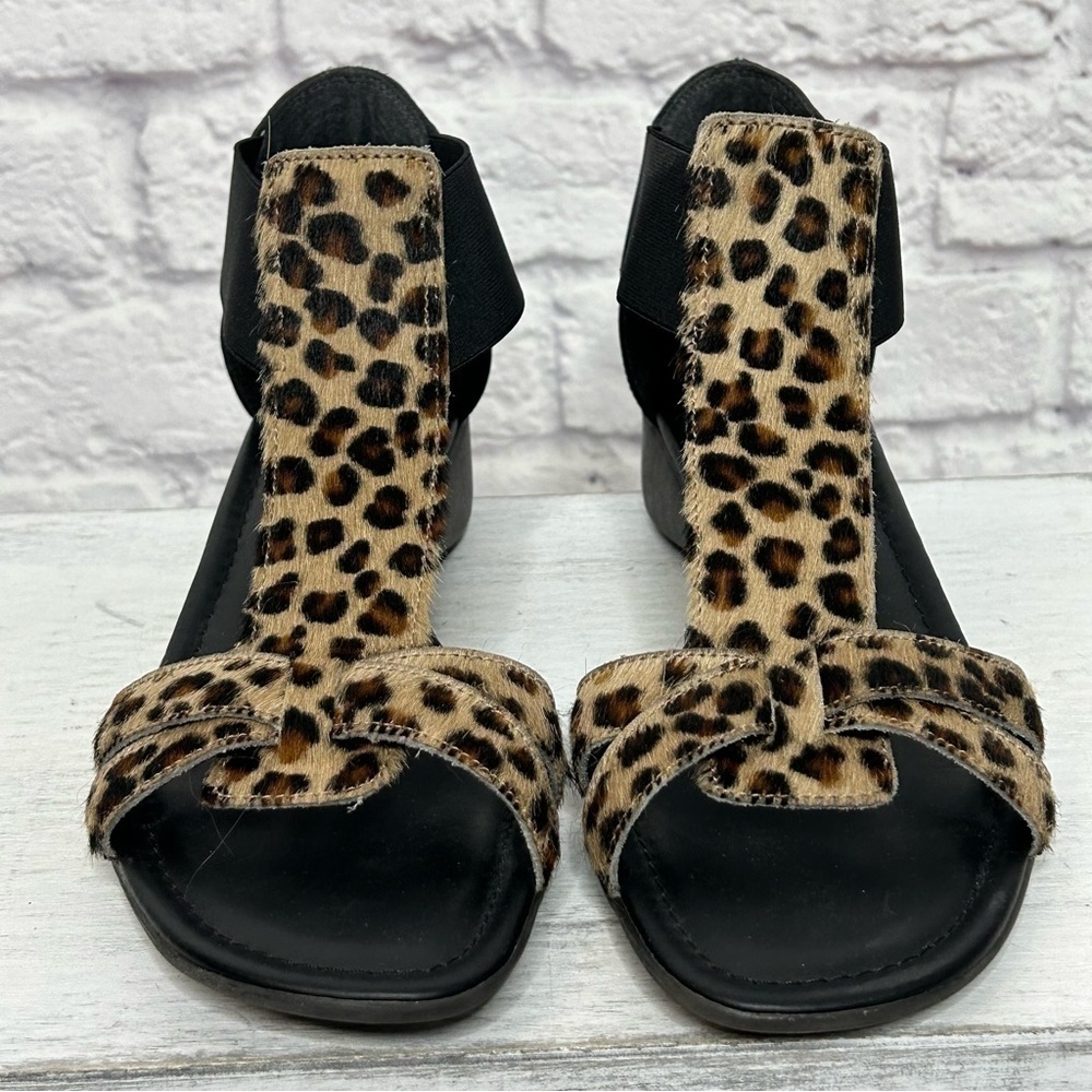 THE FLEXX Band Together Leopard Print Zcow Hair T-Strap Sandals - Picture 4 of 14